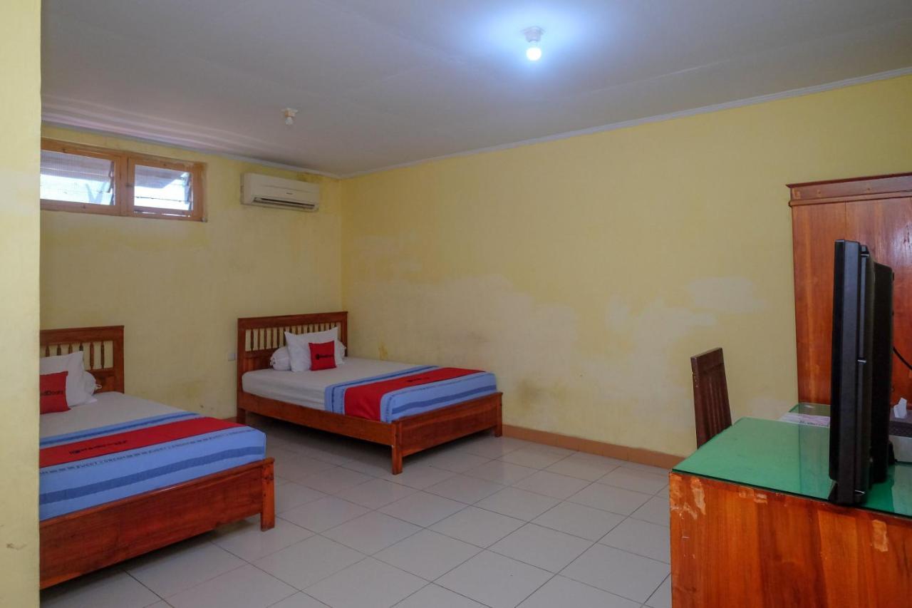 Reddoorz Near Pelabuhan Nusantara Parepare Exteriör bild